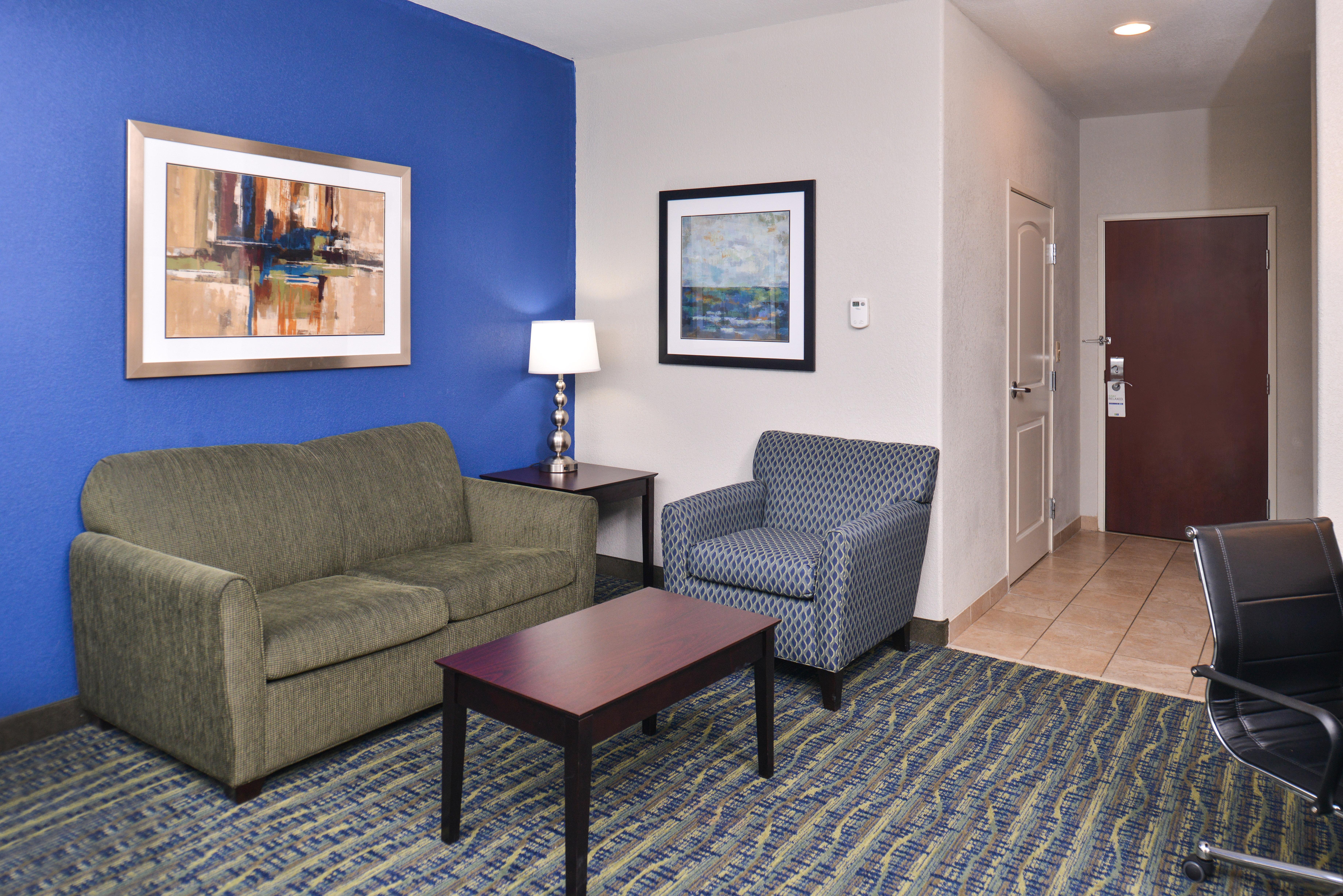 Holiday Inn Express & Suites San Antonio South Εξωτερικό φωτογραφία