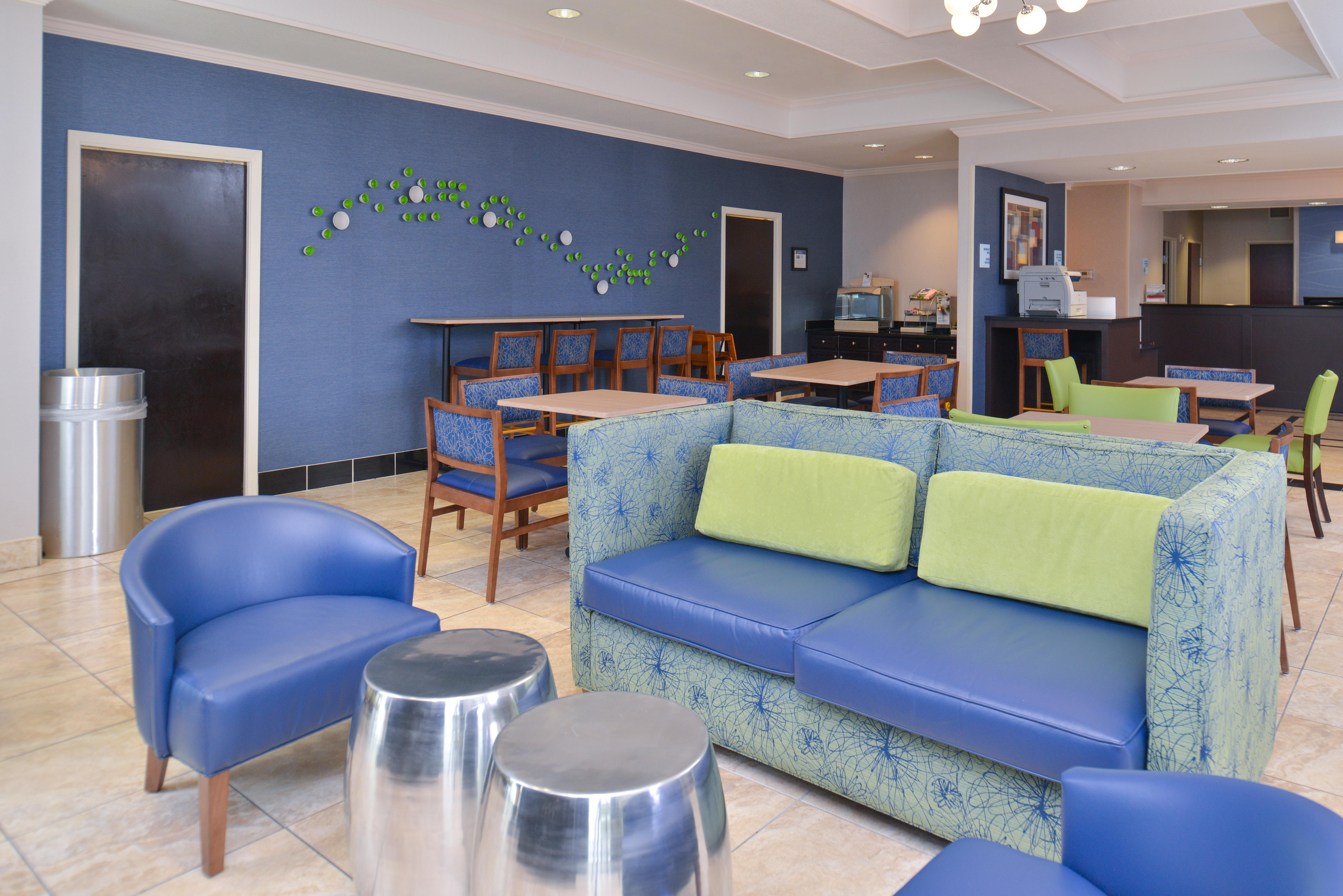 Holiday Inn Express & Suites San Antonio South Εξωτερικό φωτογραφία